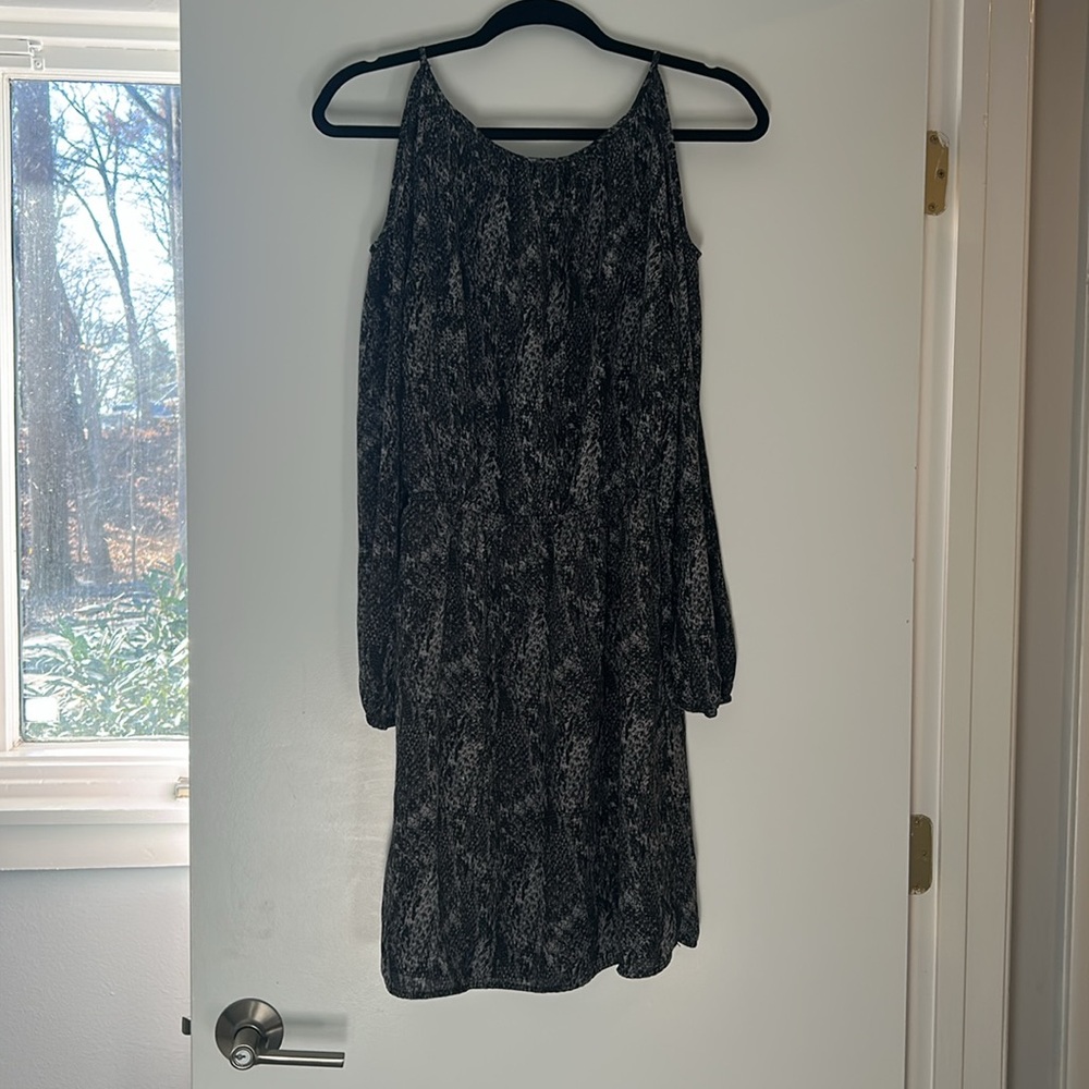 Amber cold-shoulder snakeskin black and grey mini dress - Picture 4 of 4